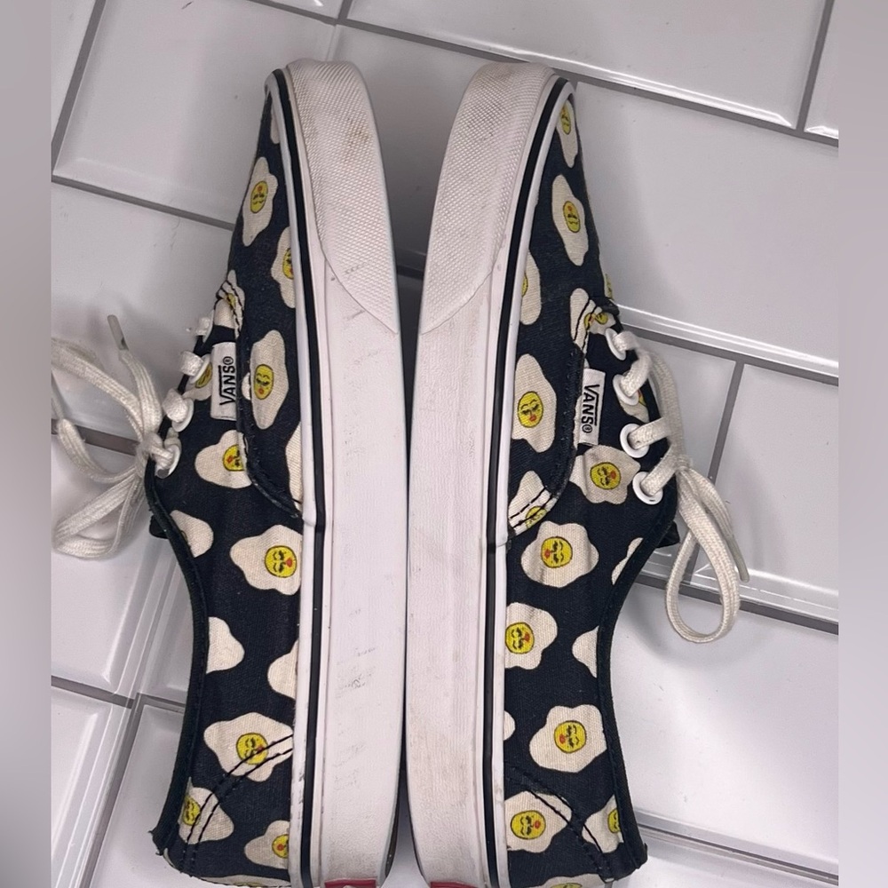 Vans Kendra Dandy Black and White Egg Print Shoes - Picture 3 of 7